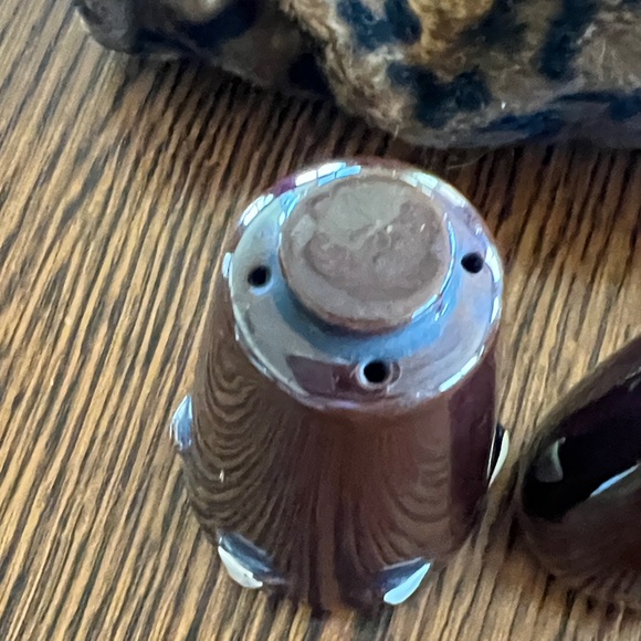 Vintage Black Ceramic Salt and Pepper Shakers - Picture 6 of 11